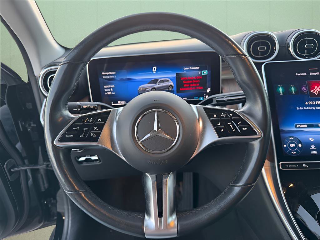 Used 2024 Mercedes-Benz GLC 300 4MATIC image 22