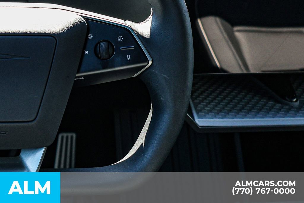 Used 2024 Tesla Cybertruck AWD Crew Cab image 31