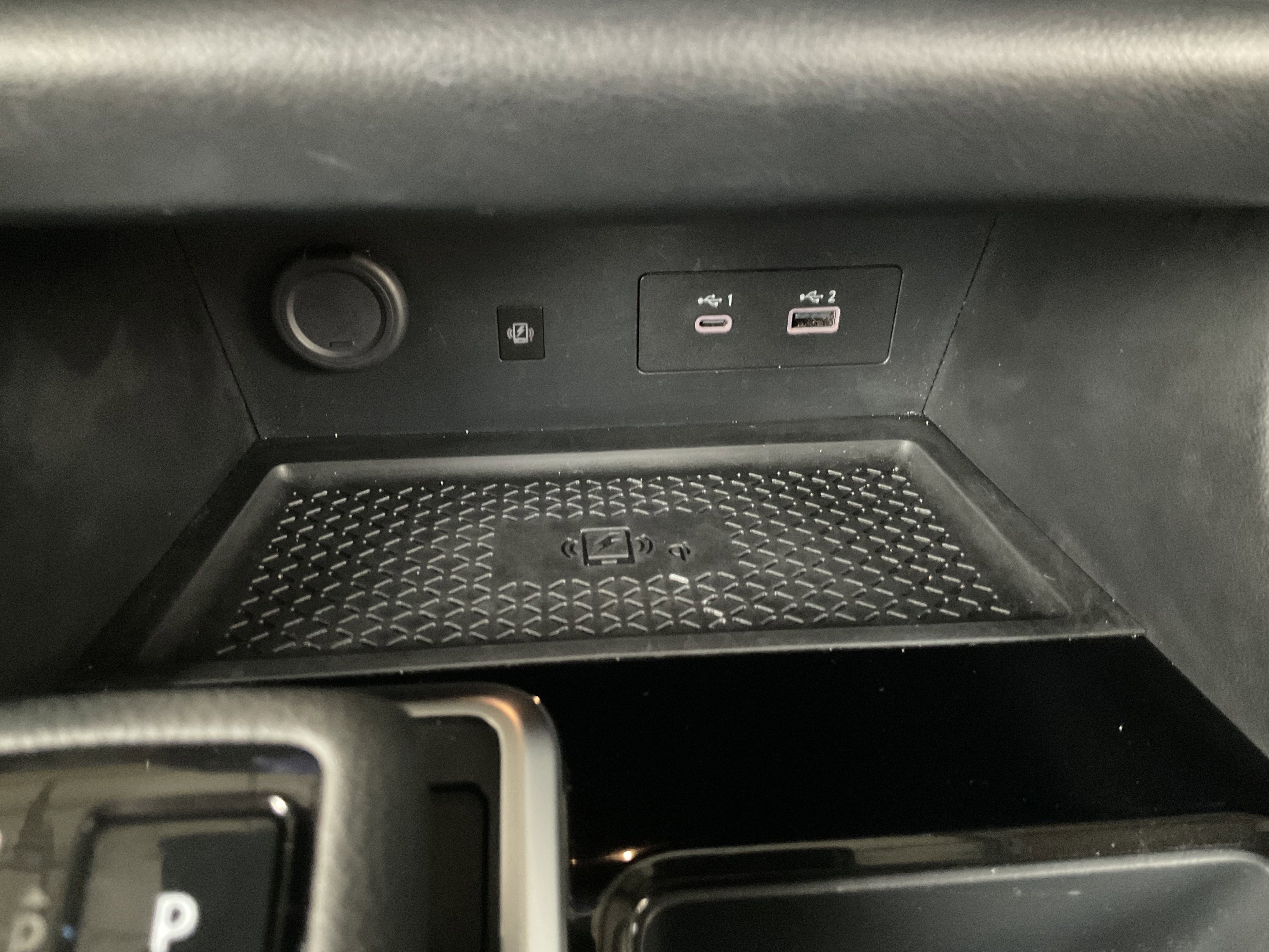 Used 2025 Nissan Pathfinder SL image 18