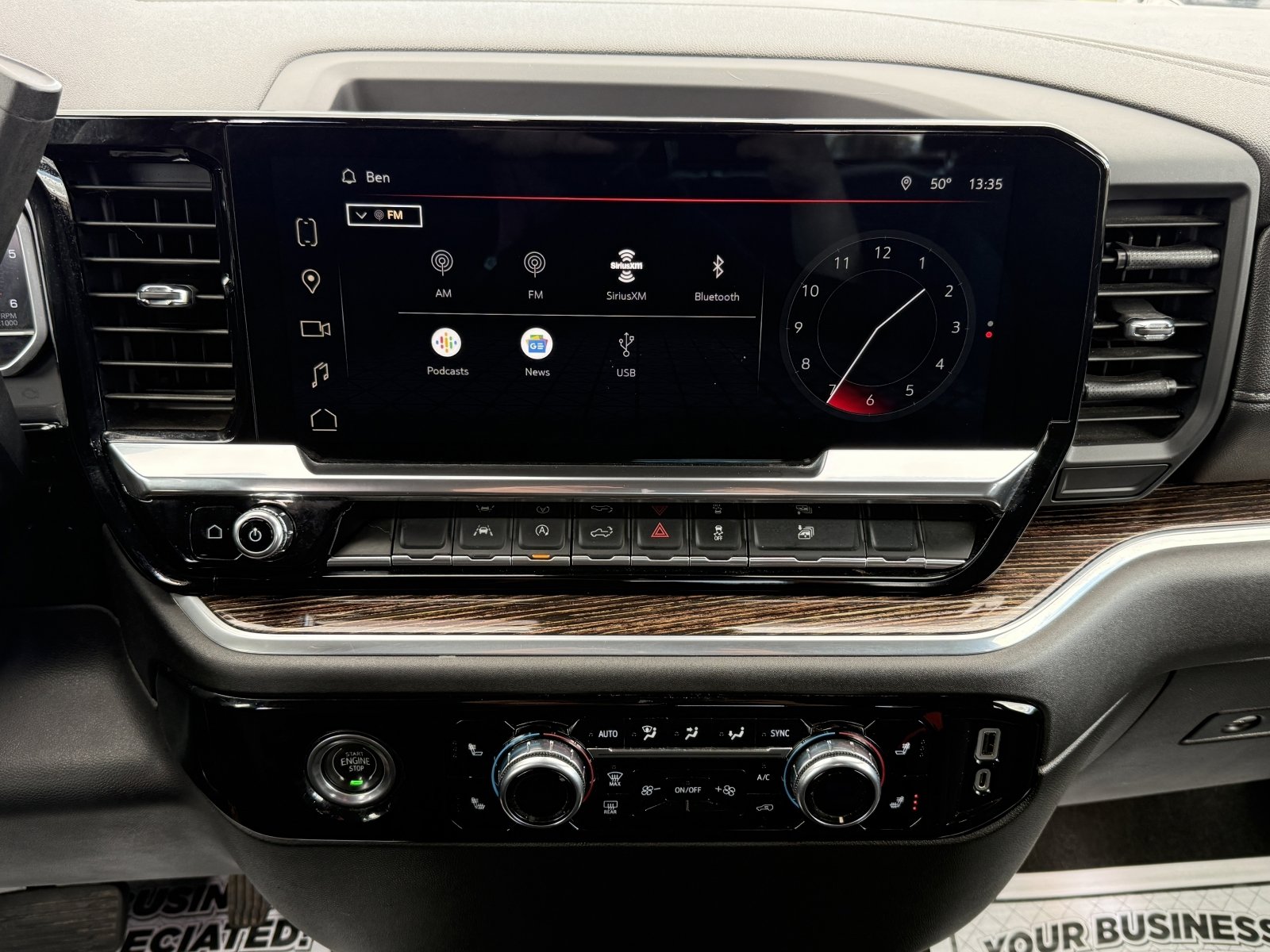 Used 2022 GMC Sierra 1500 SLE image 24