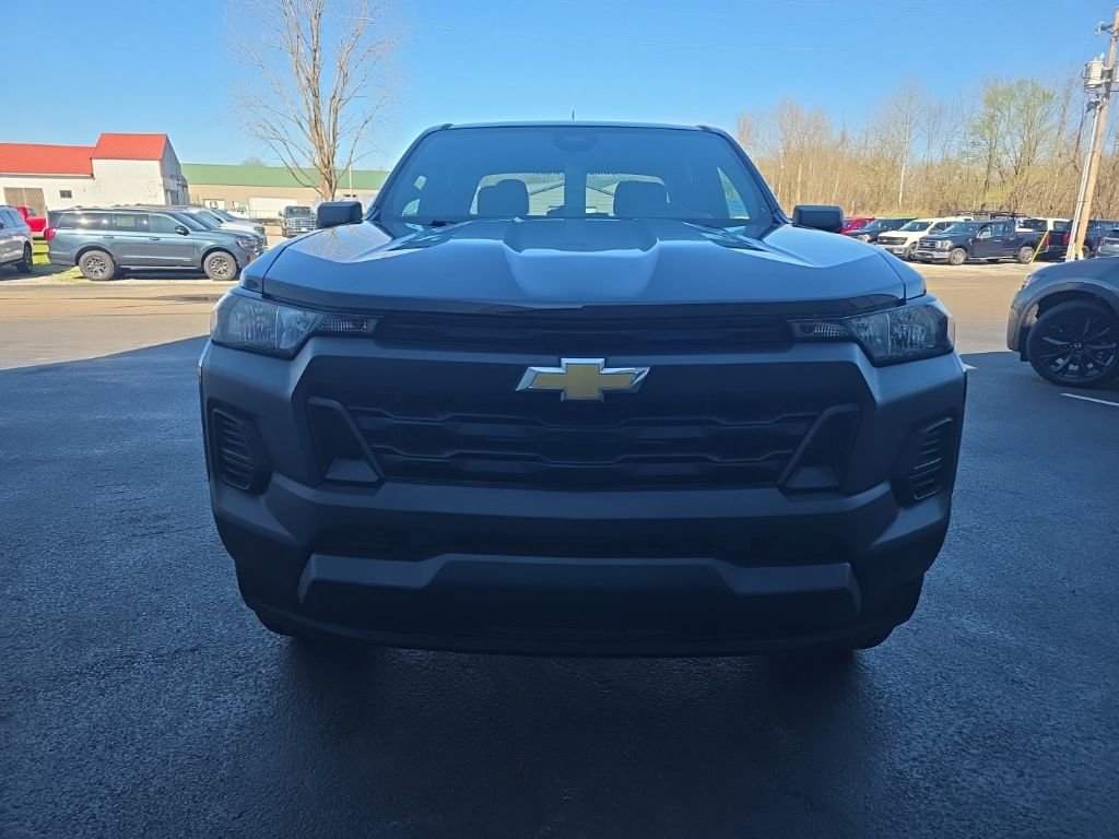 Used 2023 Chevrolet Colorado W/T image 4