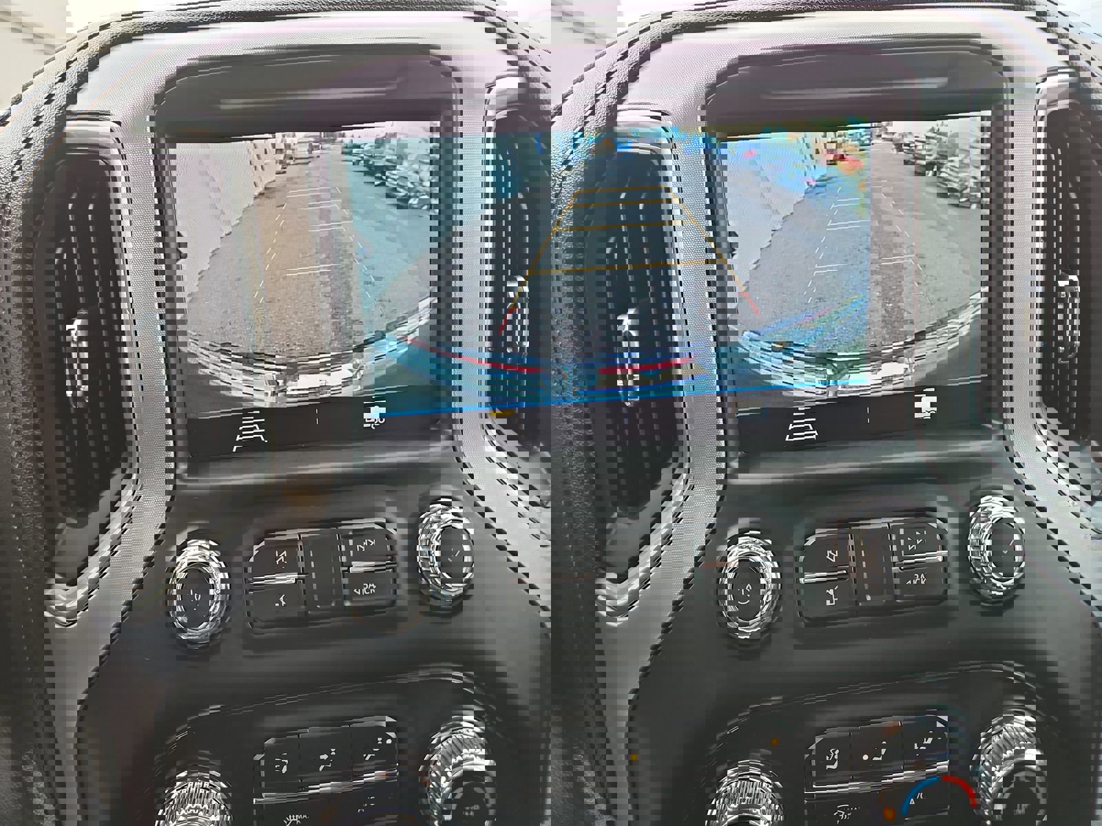 Used 2022 GMC Sierra 2500 SLE image 15