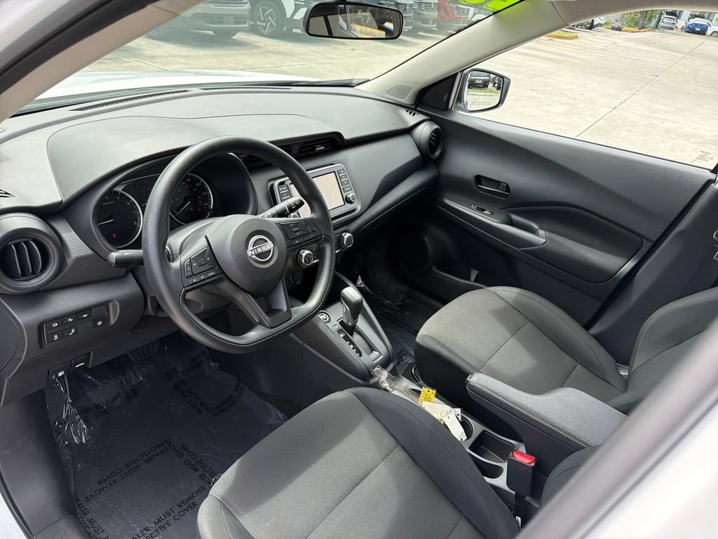 Certified 2025 Nissan Kicks Play S FWD image 13