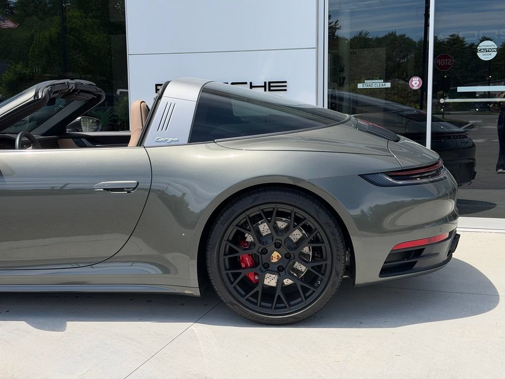 Used 2023 Porsche 911 Targa 4S AWD/4WD image 12