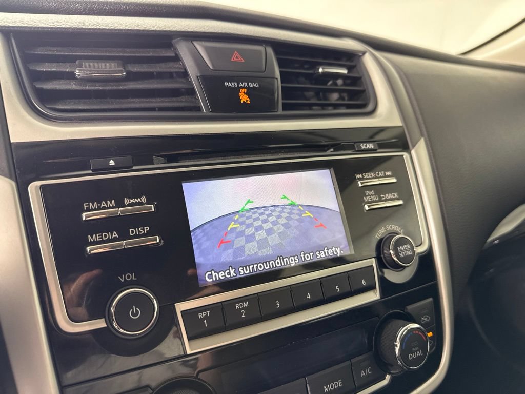 Used 2018 Nissan Altima 2.5 SL FWD image 18