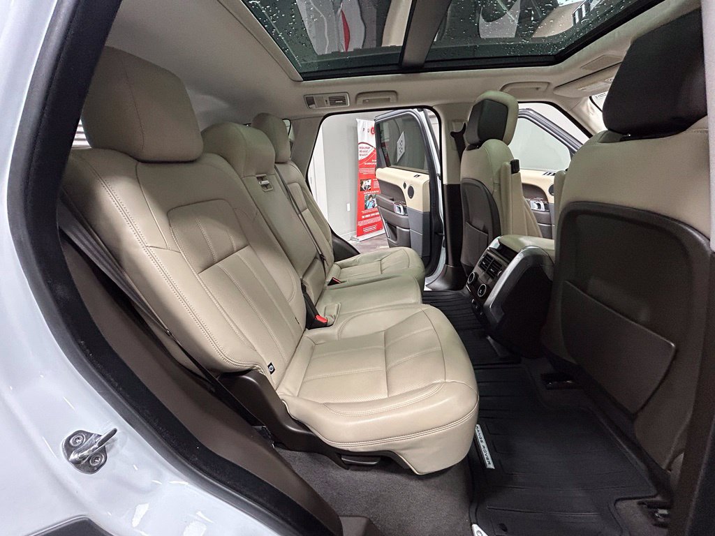 Used 2020 Land Rover Range Rover Sport HSE AWD/4WD image 47