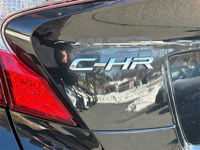 Certified 2021 Toyota C-HR LE image 5