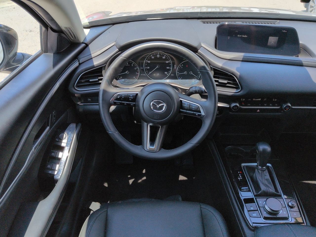 Used 2024 MAZDA CX-30 AWD 2.5 S w/ Select Sport Pkg image 16