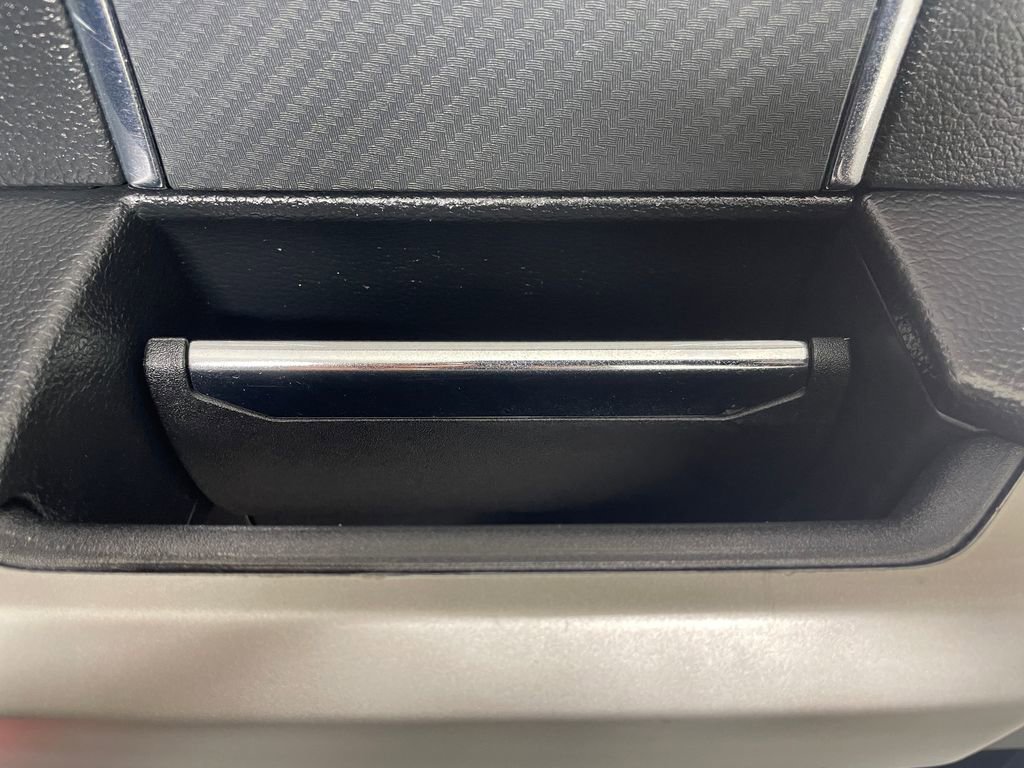 Used 2020 Ford F150 Lariat image 46