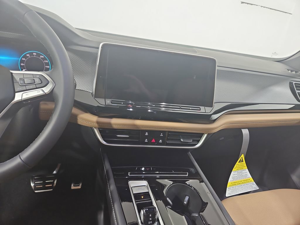 New 2026 Volkswagen Atlas Cross Sport SEL R-Line image 17