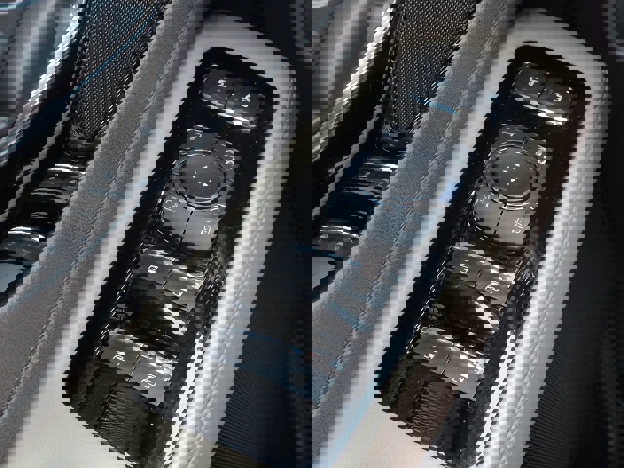 Certified 2023 Lincoln Aviator Reserve w/ Elements Package Plus image 24