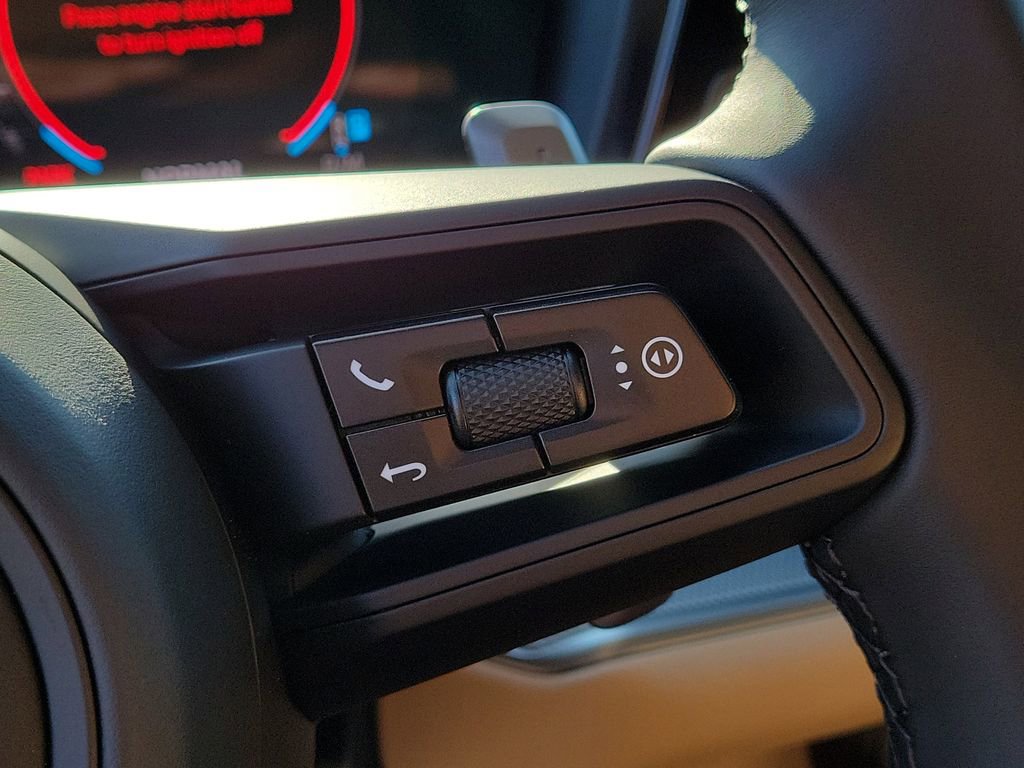 New 2026 Porsche Cayenne Coupe image 36