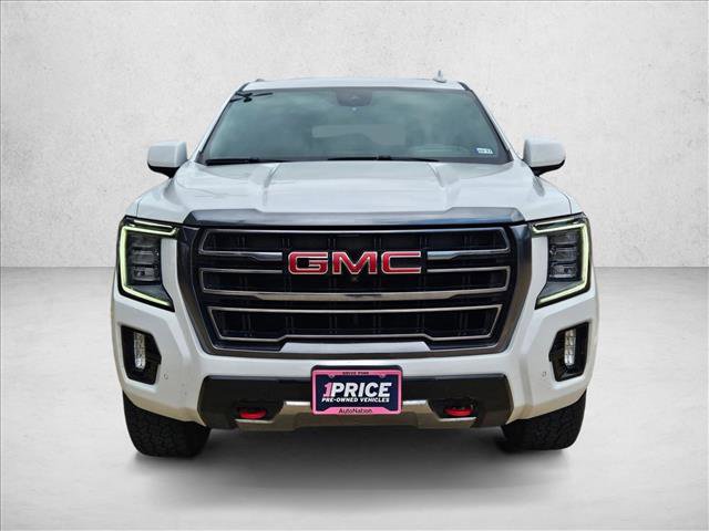 Used 2023 GMC Yukon AT4 w/ Technology Package AWD/4WD image 2