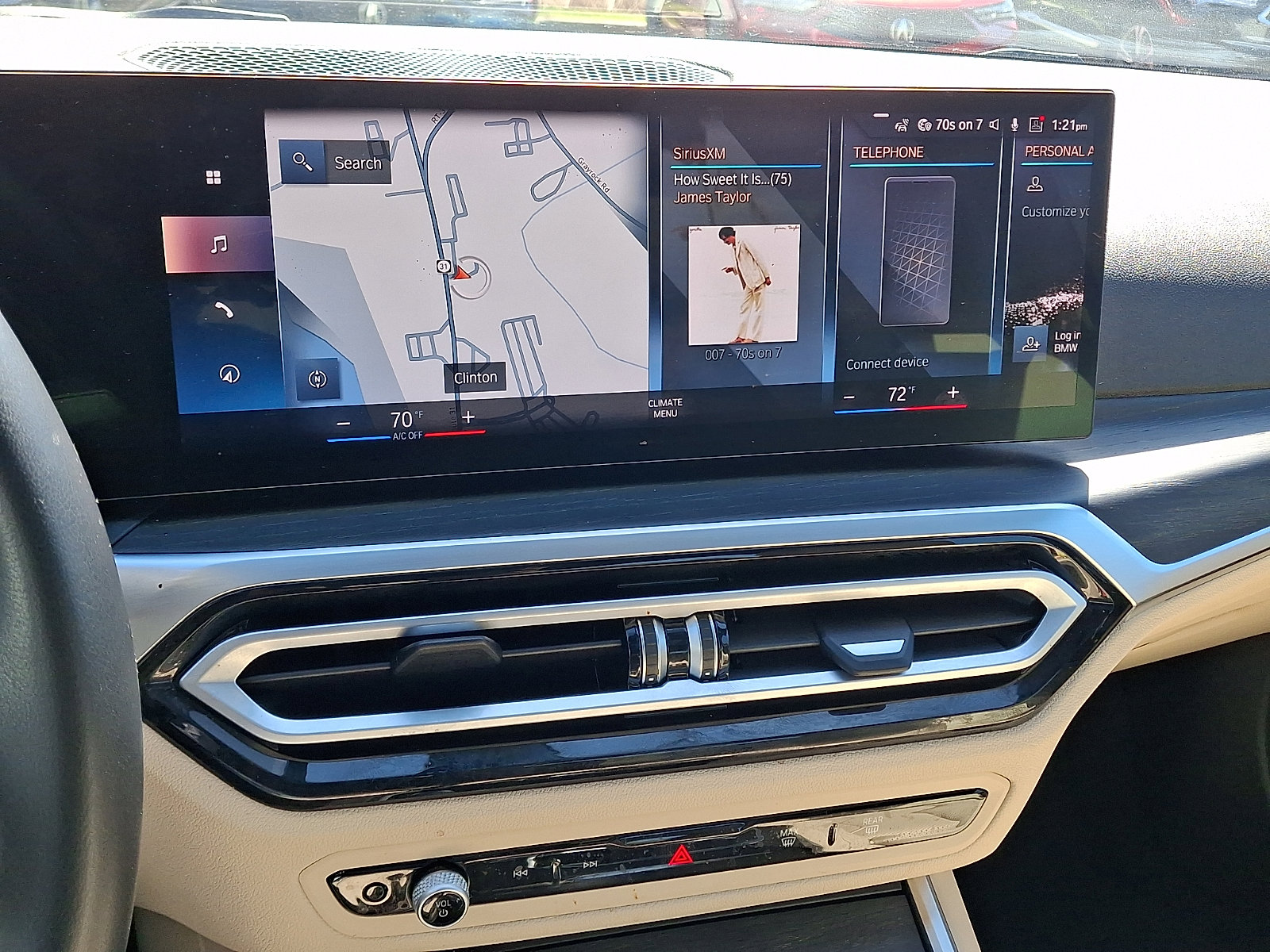 Used 2023 BMW 330i xDrive Sedan w/ Convenience Package image 16