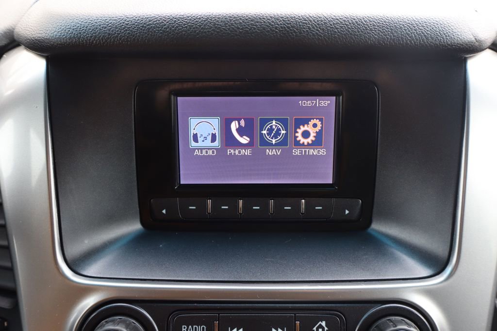 Used 2015 Chevrolet Suburban LS image 11