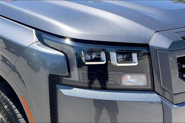 Certified 2026 Nissan Frontier SV w/ All-Weather Content Package AWD/4WD image 28
