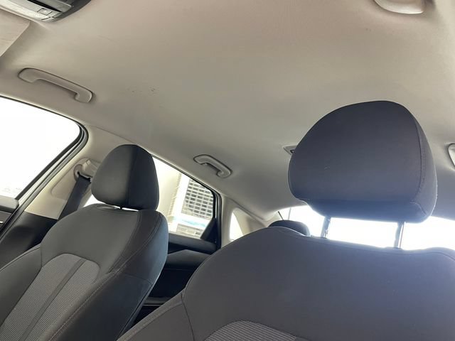 Used 2022 Kia K5 LXS FWD image 4