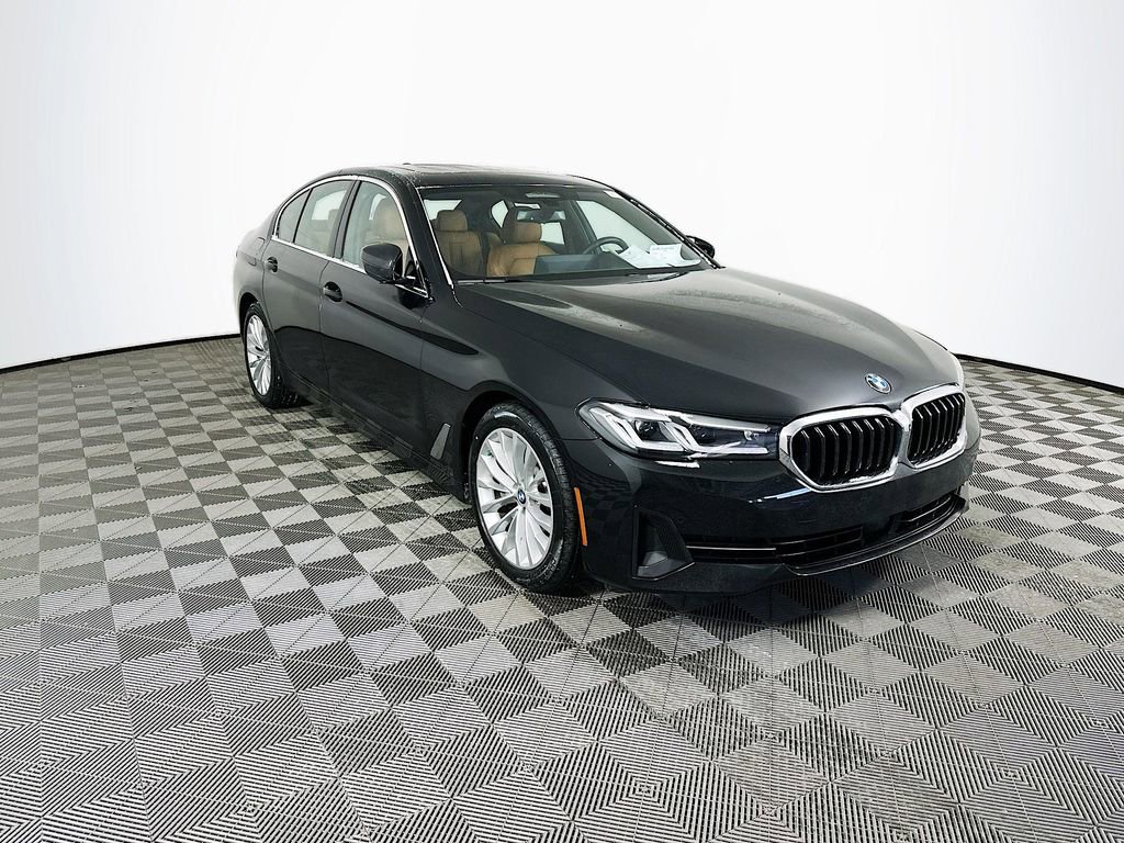 Used 2023 BMW 530i xDrive w/ Executive Package image 2