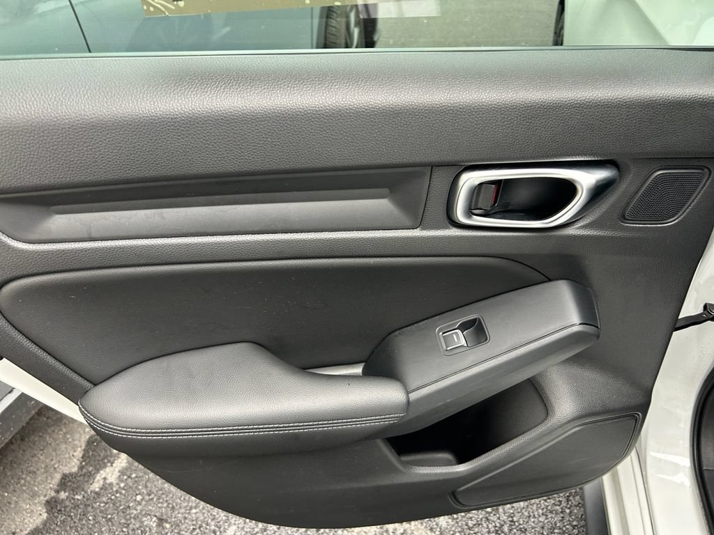 Used 2024 Honda Civic EX-L image 30