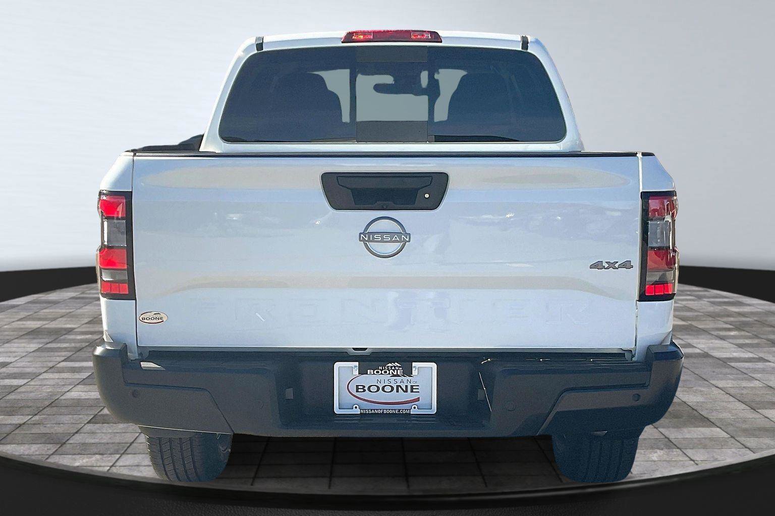 New 2026 Nissan Frontier S image 5