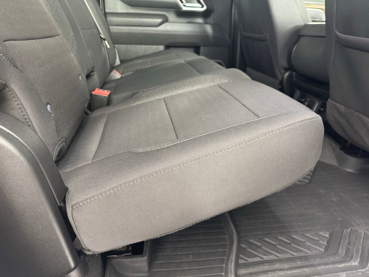 Used 2025 Chevrolet Silverado 2500 LT image 32