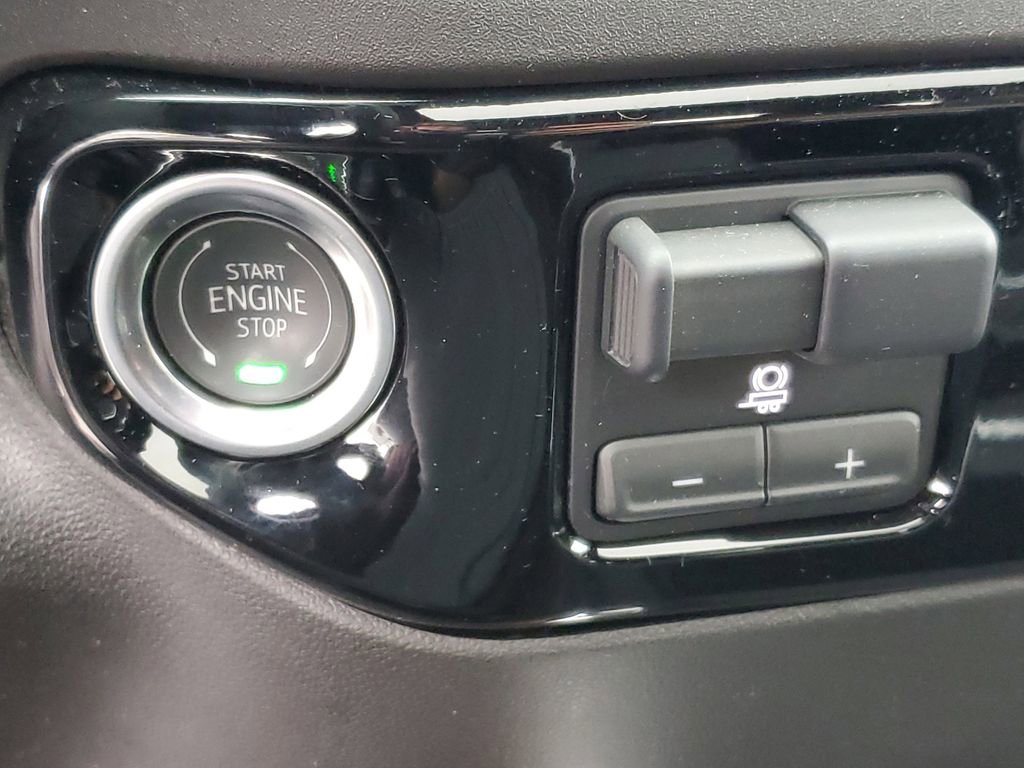 Used 2025 Chevrolet Silverado 2500 High Country w/ High Country Premium Package image 18