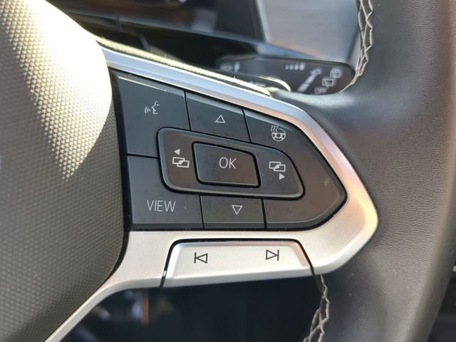 Certified 2024 Volkswagen Atlas Cross Sport SE image 29