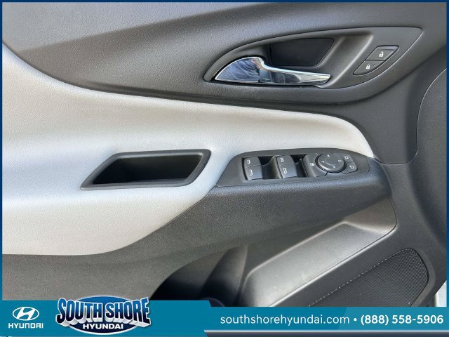Used 2023 Chevrolet Equinox LS AWD/4WD image 18