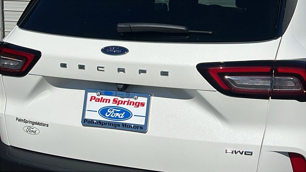 New 2025 Ford Escape ST-Line Select image 10