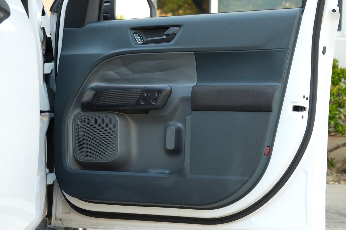 Used 2023 Ford Maverick XL FWD image 39