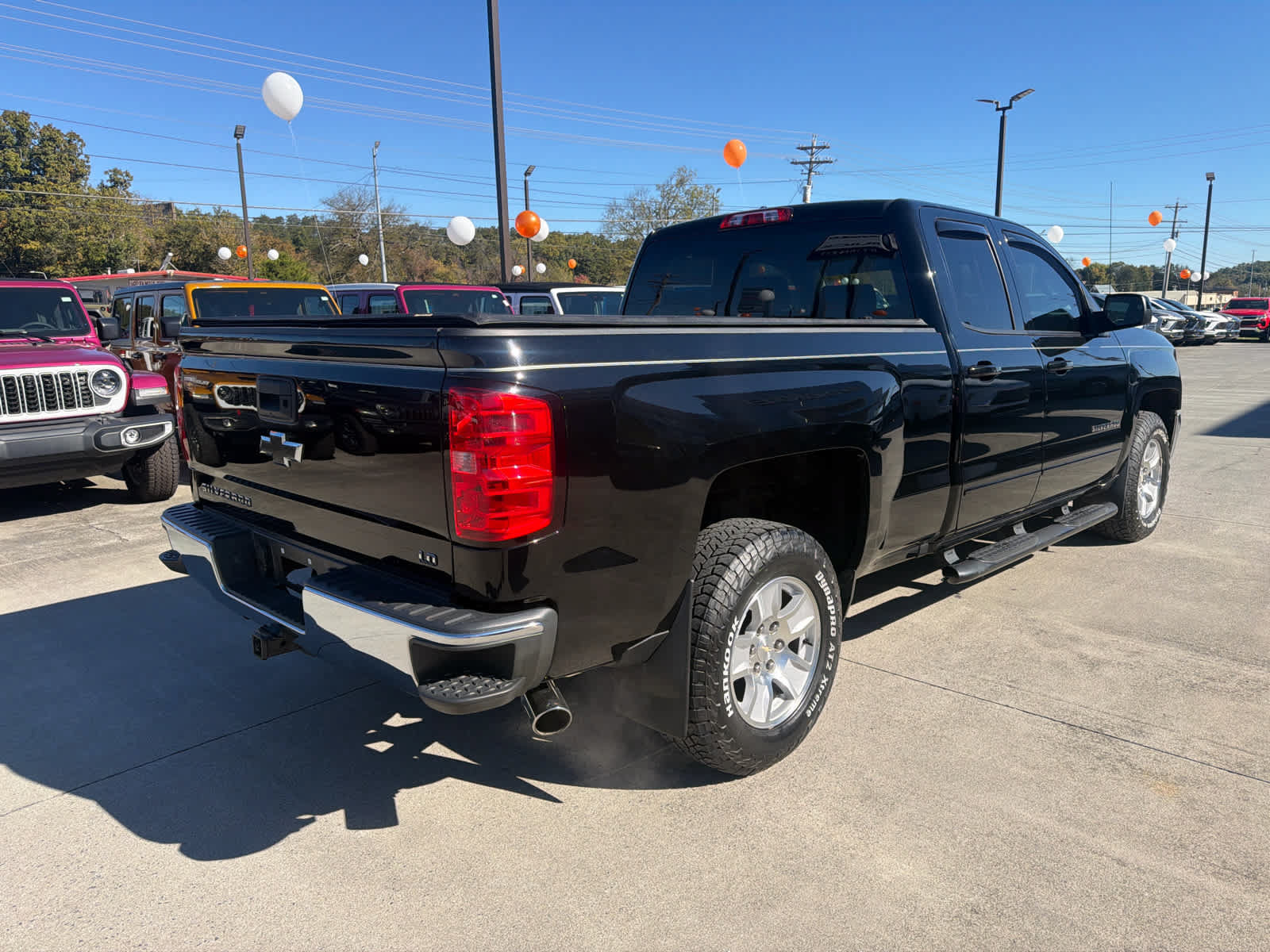 Used 2019 Chevrolet Silverado 1500 LT RWD image 7