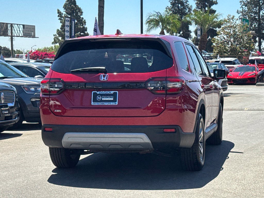 Used 2025 Honda Pilot EX-L image 10