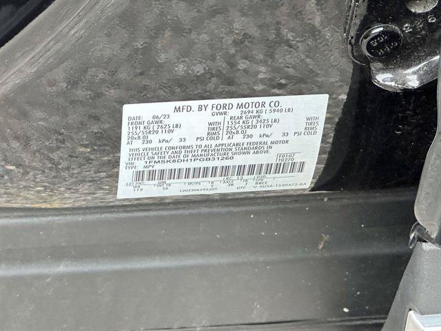 Used 2023 Ford Explorer XLT w/ Equipment Group 202A AWD/4WD image 35