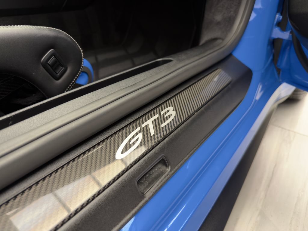 Used 2022 Porsche 911 GT3 RWD image 46