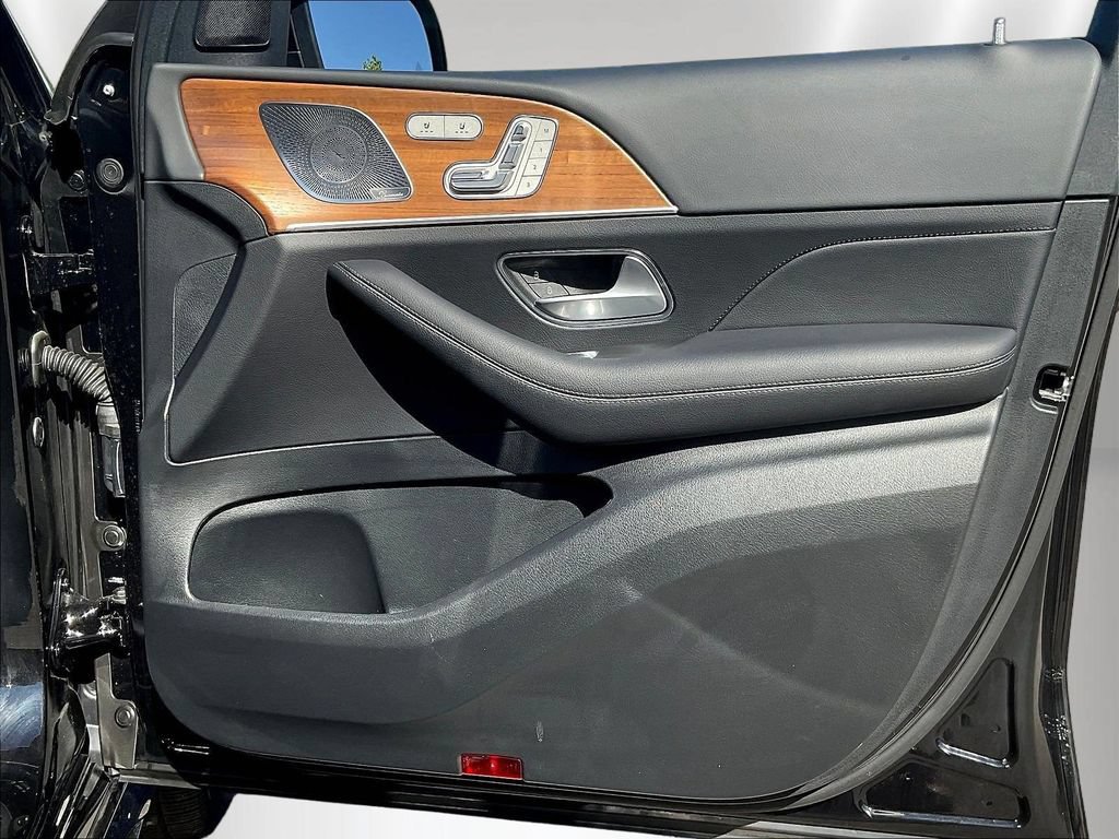 Certified 2025 Mercedes-Benz GLE 450 4MATIC image 30