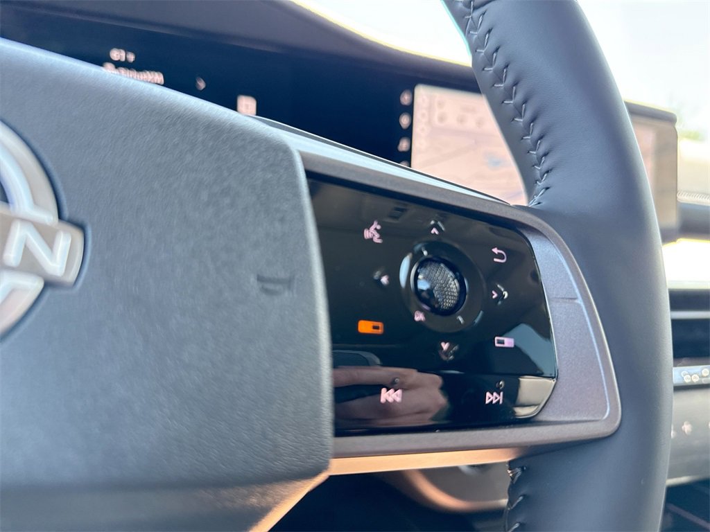 New 2025 Nissan Murano SL image 44