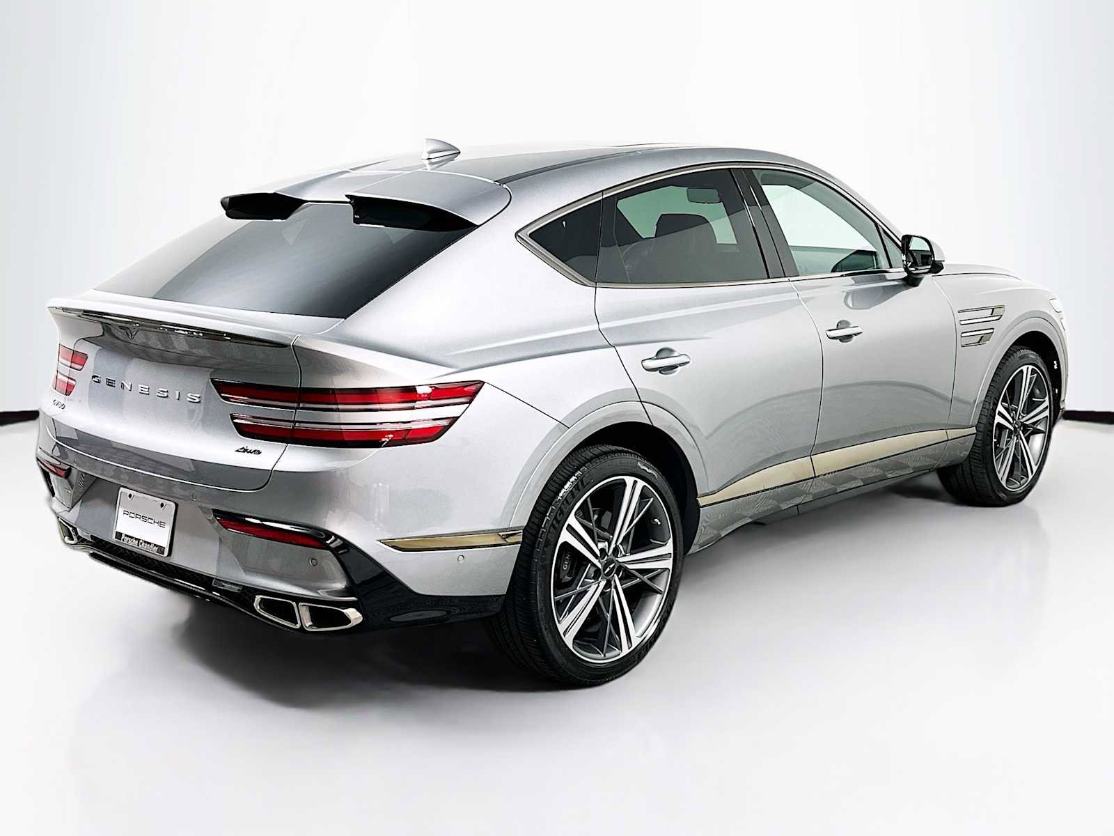 Used 2025 Genesis GV80 3.5T e-SC image 9