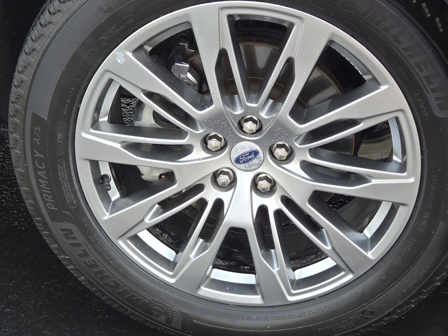 Used 2025 Ford Explorer Platinum AWD/4WD image 15