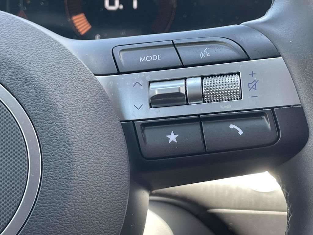 Used 2024 Hyundai Kona SEL AWD/4WD image 28