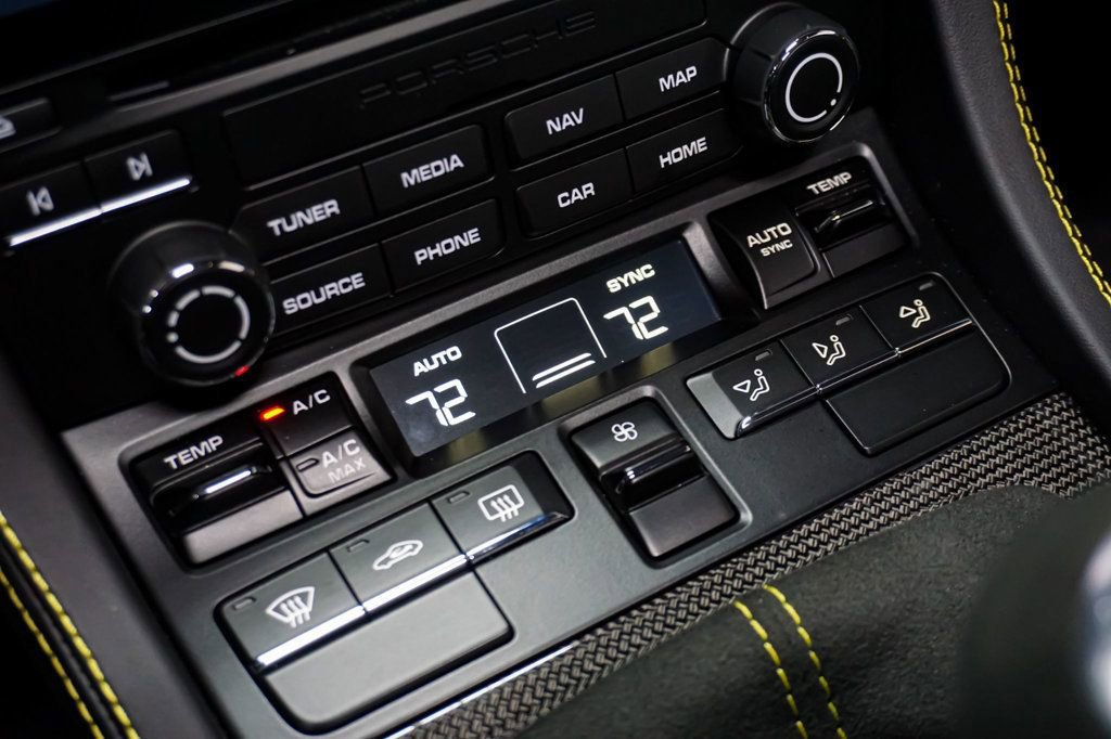 Used 2022 Porsche 718 Boxster Spyder image 26