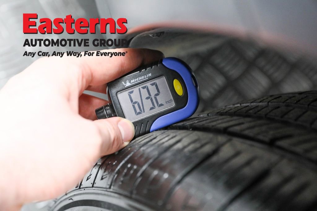 Used 2018 Buick Encore Essence w/ Experience Buick Package image 26