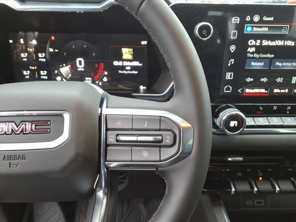 New 2026 GMC Canyon Elevation w/ Convenience Package image 11