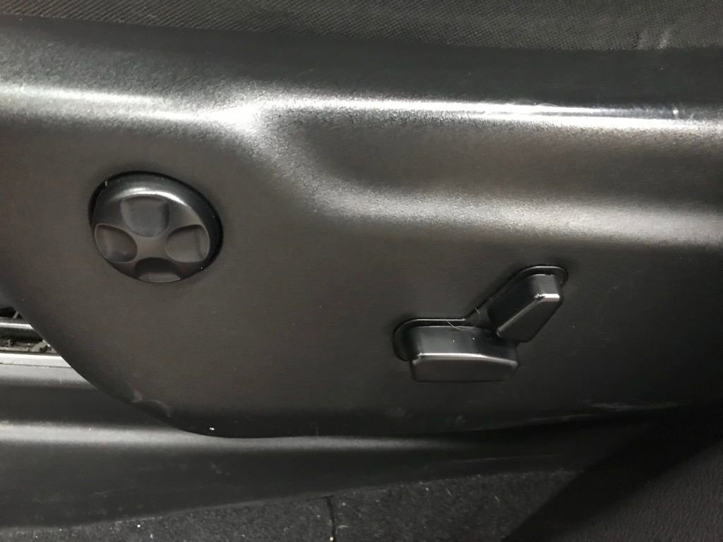 Used 2019 Dodge Durango AWD w/ Trailer Tow Group IV image 13