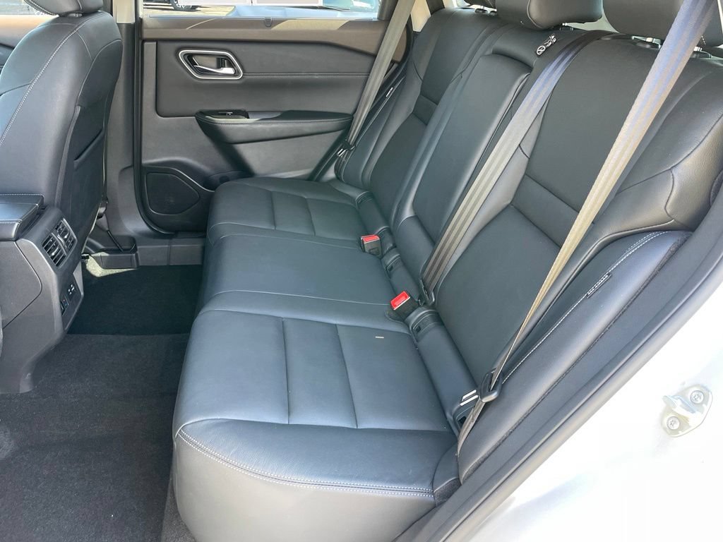 Certified 2023 Nissan Rogue SL AWD/4WD image 7