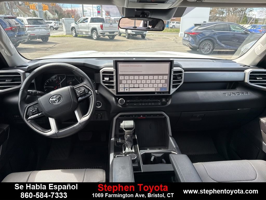 Used 2022 Toyota Tundra SR5 w/ SR5 Premium Package image 11