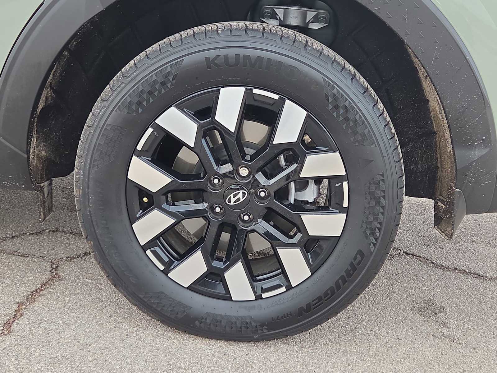 Certified 2025 Hyundai Santa Cruz SEL image 14