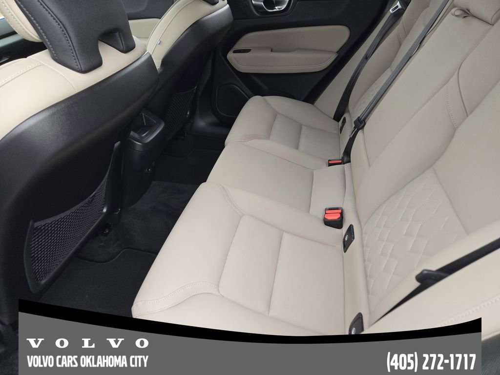 Certified 2026 Volvo XC60 B5 Plus w/ Protection Package Premier AWD/4WD image 29