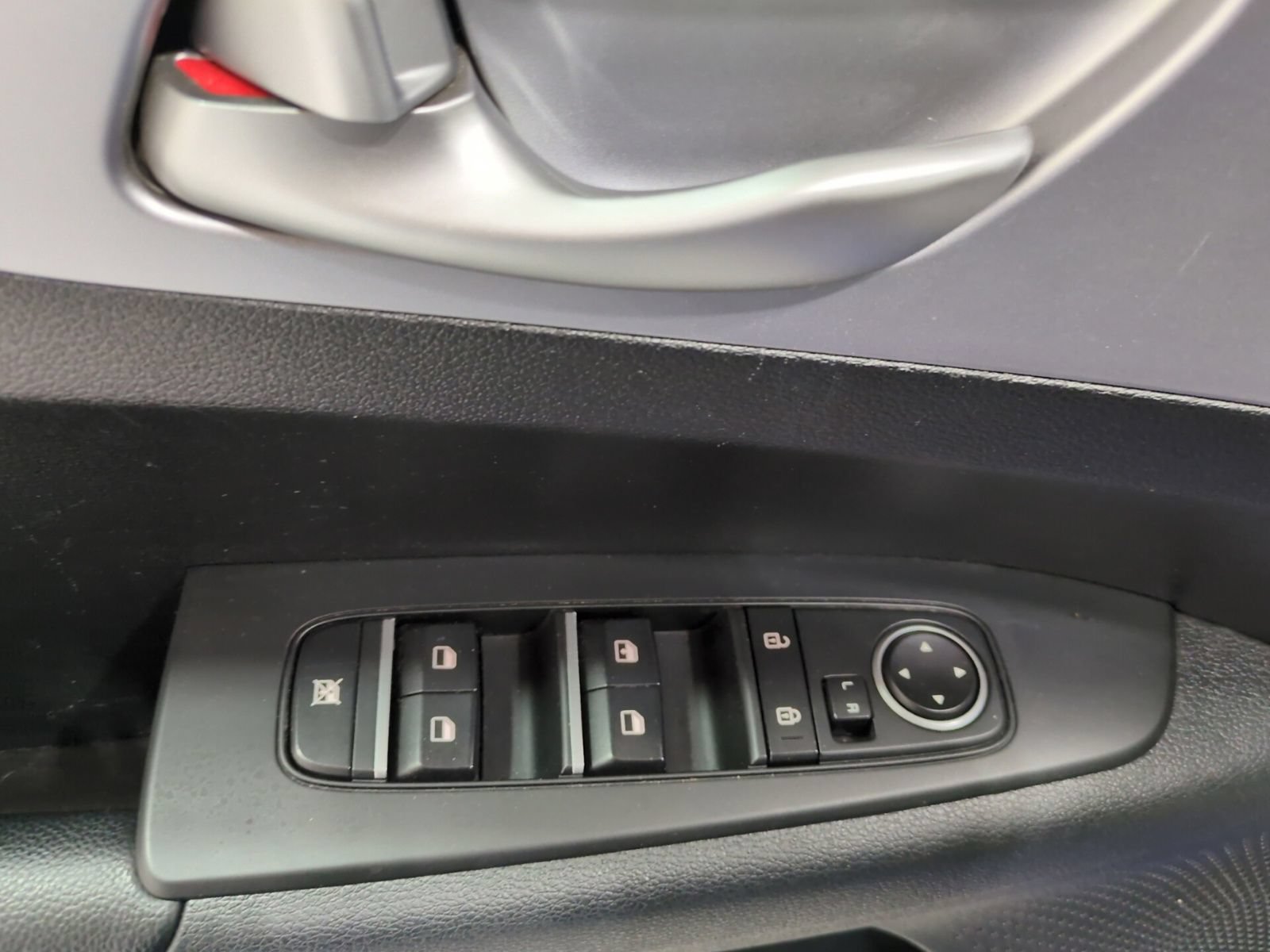 Certified 2024 Kia Forte LXS FWD image 16