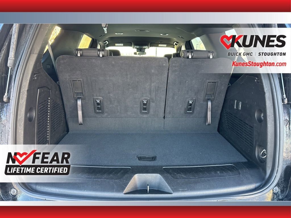 Used 2024 GMC Yukon SLE image 36