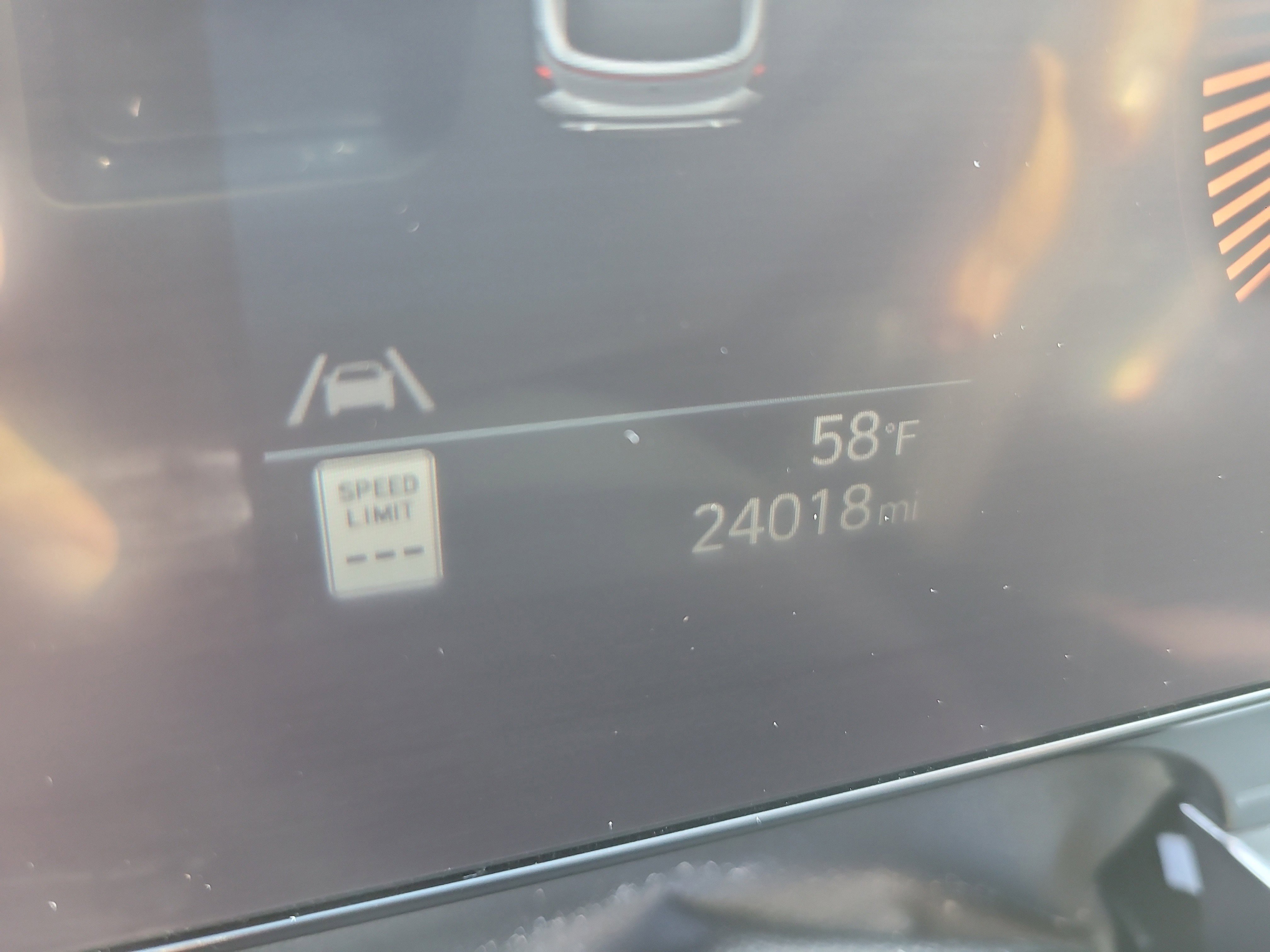 Used 2024 Hyundai Kona SEL image 30